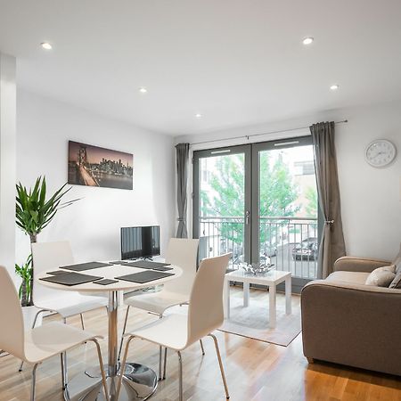 City Center Apartment Bedford Exterior photo